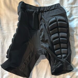 Padded Snowboarding/Skiing shorts
